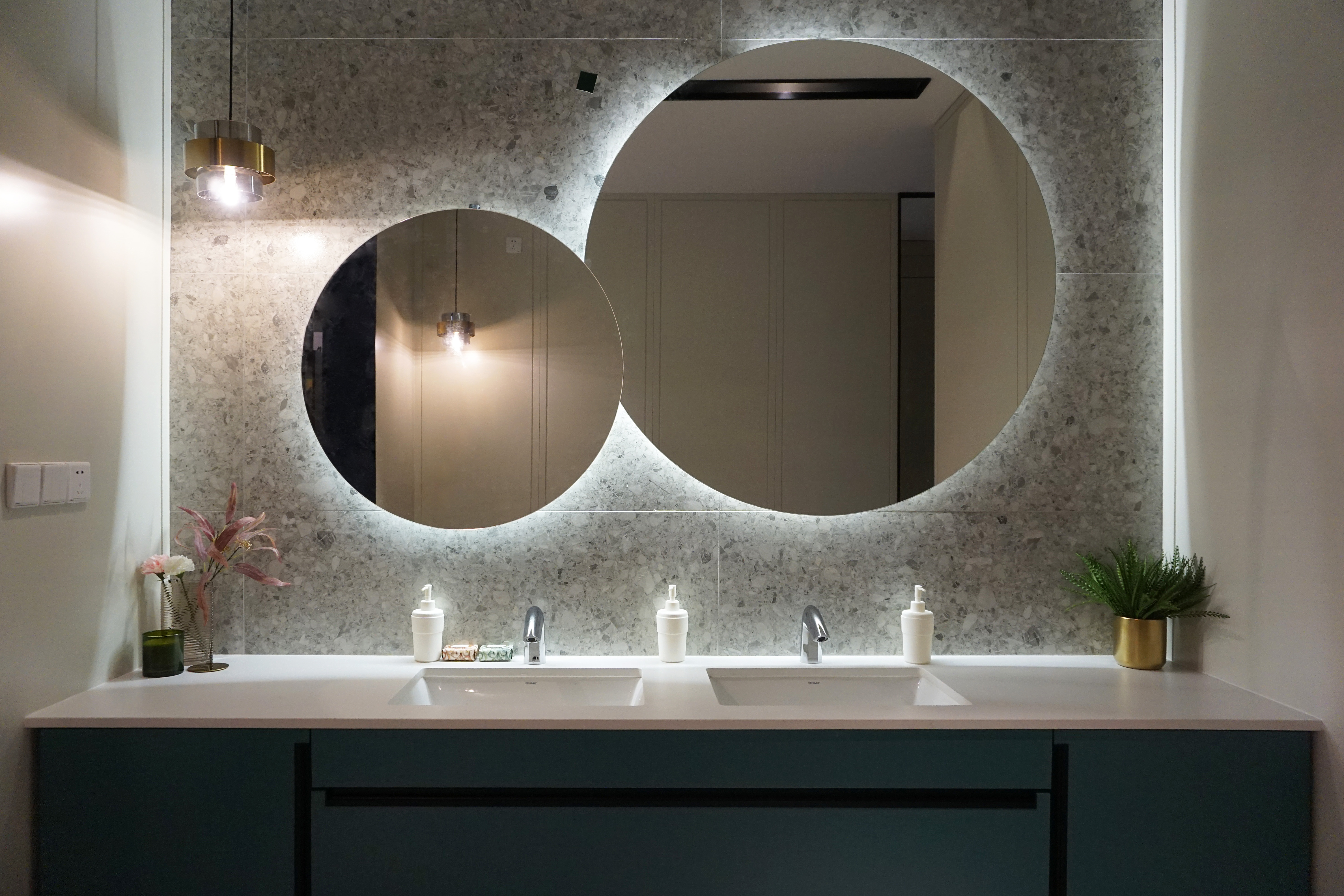 Bathroom Vanities: The Core of Practicality & Daily Elegance in Wet Spaces